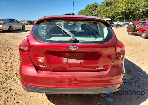 2016 Ford Focus Se z USA, uszkodzony, nr VIN 1FADP3K24GL273731